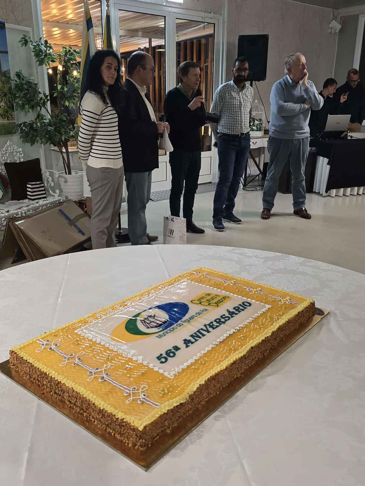 Dr. Pedro Santos homenageado pelos 25 anos de serviço como médico do CCD do Município da Figueira da Foz Dr. Pedro Santos homenageado pelos 25 anos de serviço como médico do CCD do Município da Figueira da Foz